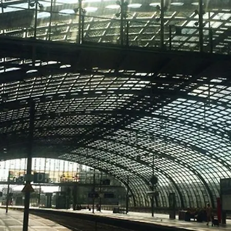 Vandrerhjem Amstel House *