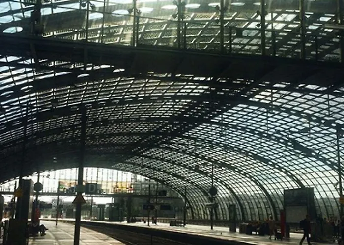 بيت شباب الشباب أمستل هاوس *